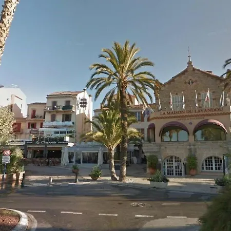 アパート T3 Avec Terrasse Et Garage - Proche Centre-ville - Fr-1-251-25 *