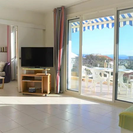 Daire T3 Avec Terrasse Et Garage - Proche Centre-ville - Fr-1-251-25 Le Lavandou