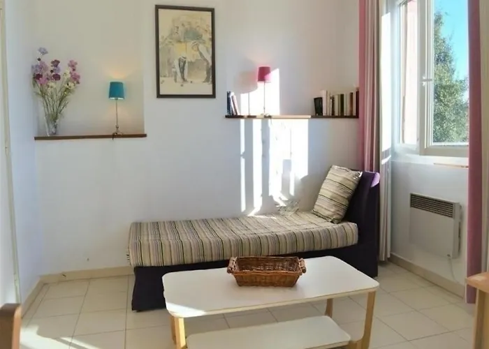 T3 Avec Terrasse Et Garage - Proche Centre-ville - Fr-1-251-25 Lägenhet