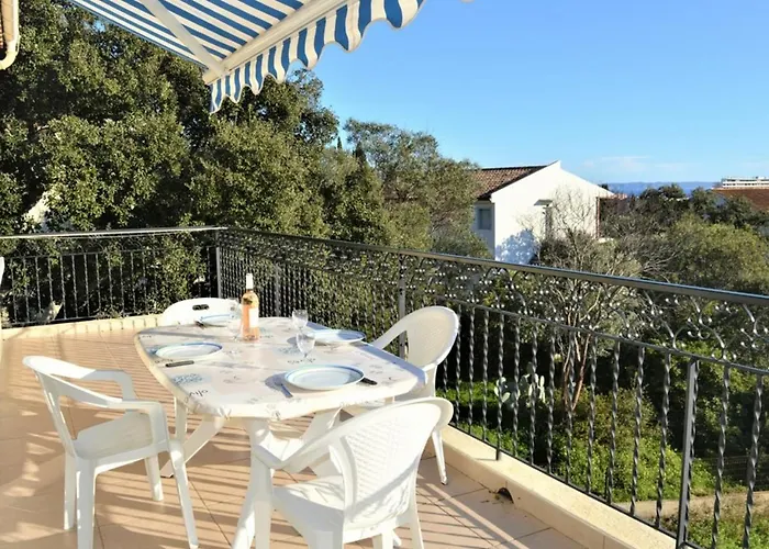 T3 Avec Terrasse Et Garage - Proche Centre-ville - Fr-1-251-25 *