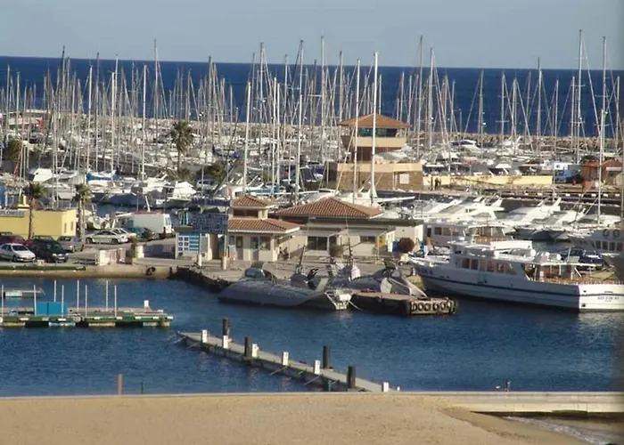 Lägenhet T3 Avec Terrasse Et Garage - Proche Centre-ville - Fr-1-251-25